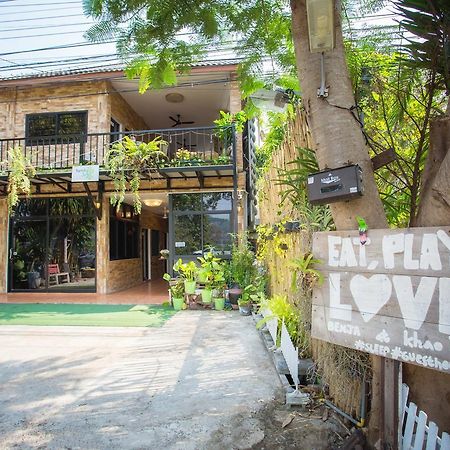 Bambusa Nakhon Ratchasima Luaran gambar